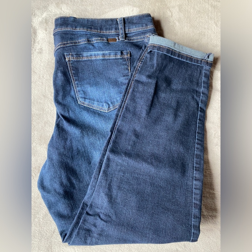 Adrianna jean size 16 women’s